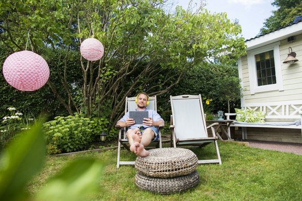 Achat d'un transat pliable : quel matériau choisir ?